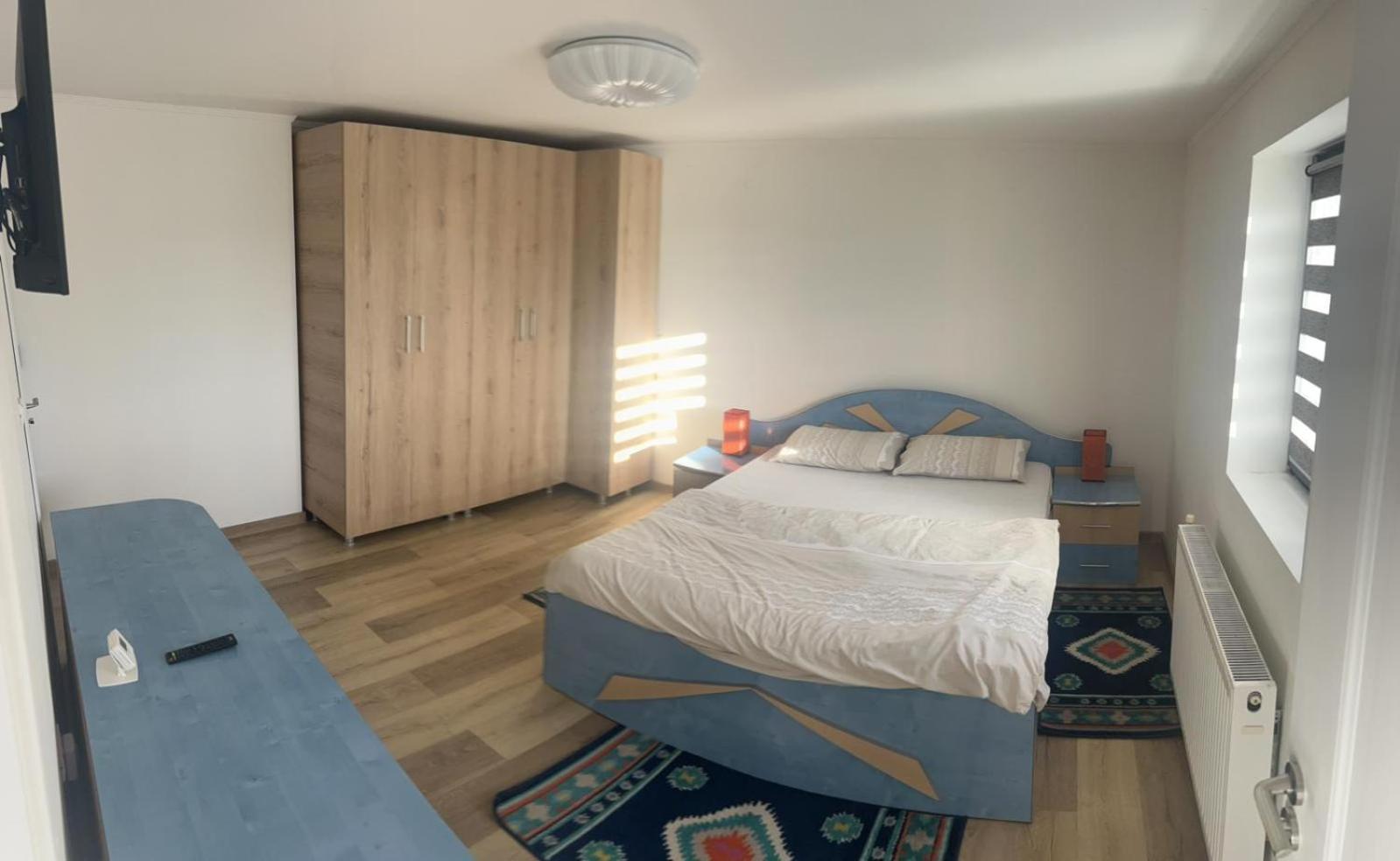 Vila Exclusive Targu Jiu Exterior photo